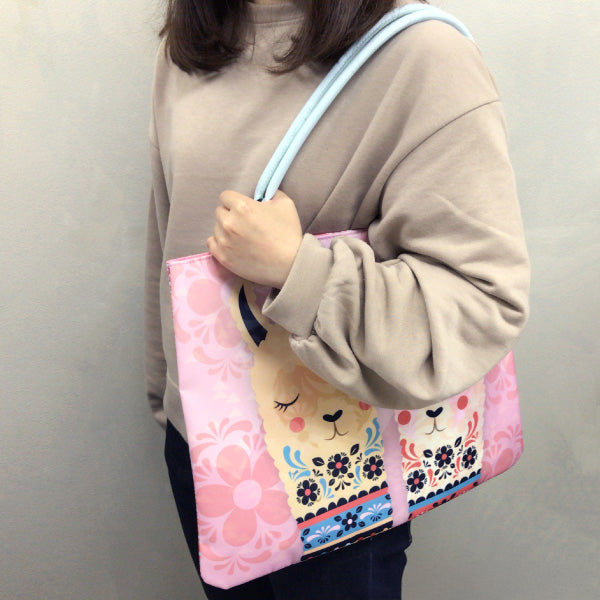 LF021, Llama Love Tote Bag with 3 Color Tassels for Women, Fairy Tale, Fancy